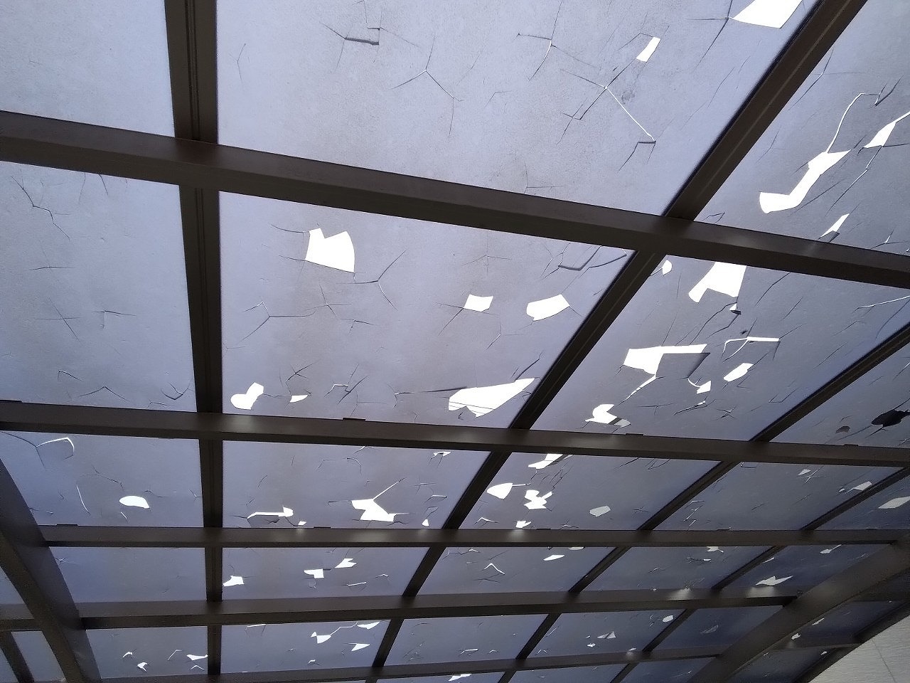 加古郡稲美町　雹被害　ポリカーボネート